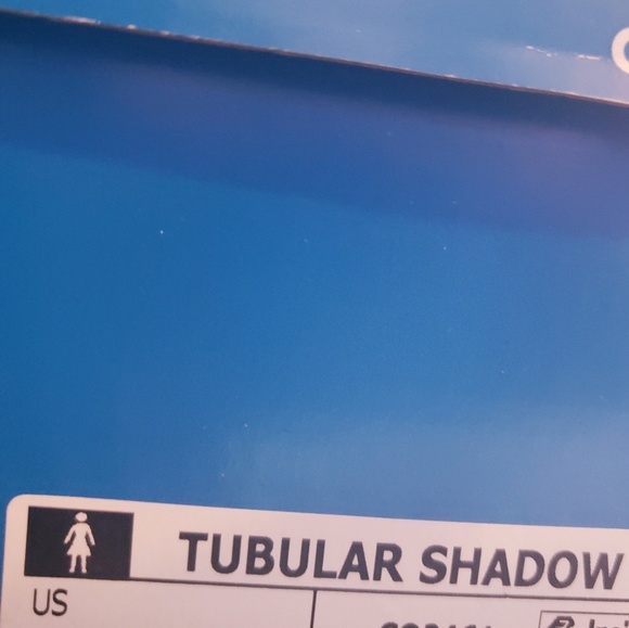 🎉 Adidas Womens Tubular  Sneakers - Picture 4 of 4